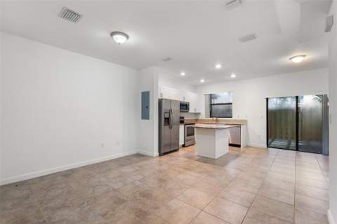 340 NE 208th Terrace 340, Miami FL - photo 23 of 38
