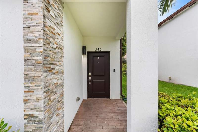 3 bedroom Townhouse at 340 NE 208th Terrace 340, Las Ramblas Via Ventura, Miami — photo 4