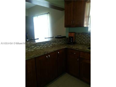 321 NW 13th Ave, Miami FL - photo 9 of 13