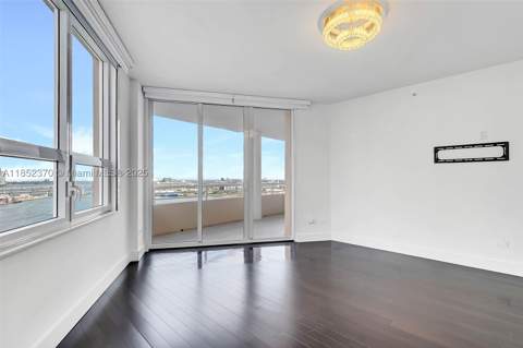 848 Brickell Key Dr 1906, Miami FL - photo 16 of 24