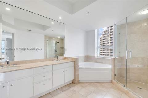 848 Brickell Key Dr 1906, Miami FL - photo 18 of 24