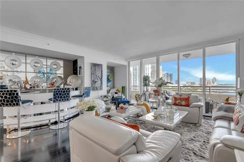 848 Brickell Key Dr 1906, Miami FL - photo 6 of 24