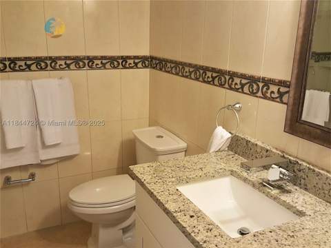 5225 Collins Ave 510, Miami Beach FL - photo 13 of 24