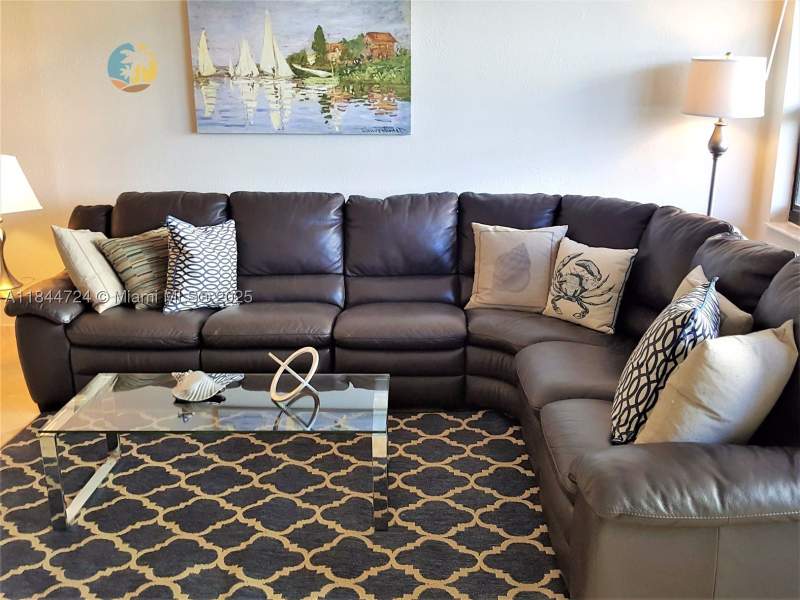 2 bedroom Condominium at 5225 Collins Ave 510, The Alexander Condo, Miami Beach — photo 2