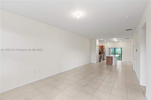 7831 NW 104th Ave 22, Doral FL - photo 9 of 59