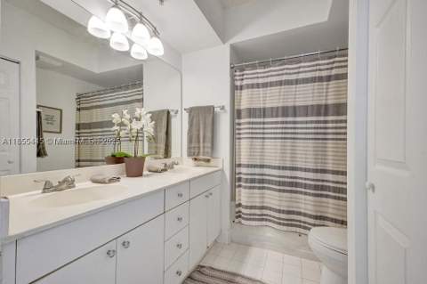 17100 N Bay Rd 1511, Sunny Isles Beach FL - photo 13 of 71