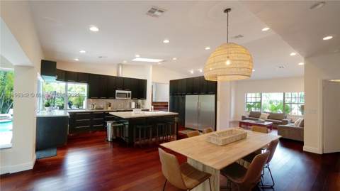 691 Ridgewood Rd, Key Biscayne FL - photo 20 of 67