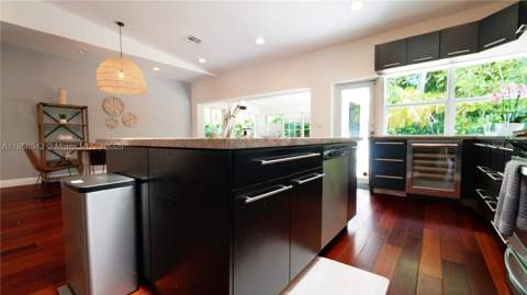 691 Ridgewood Rd, Key Biscayne FL - photo 22 of 67