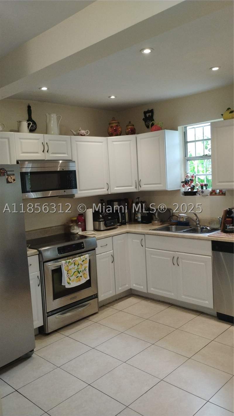 3 bedroom SingleFamilyResidence at 7312 NW 17th Ct, Comm Liberty City, Miami — photo 5