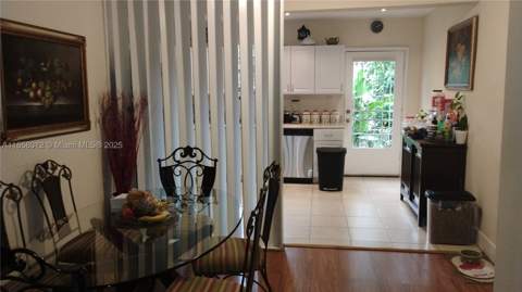 7312 NW 17th Ct, Miami FL - photo 8 of 26