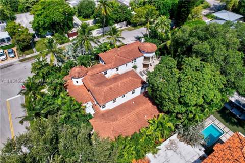 1051 NE 89th St, Miami FL - photo 6 of 54
