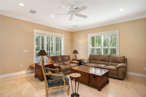 2899 Collins Ave 1420, Miami Beach FL - photo 12 of 18