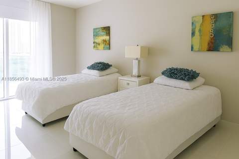 250 Sunny Isles Blvd 3-1506, Sunny Isles Beach FL - photo 20 of 22