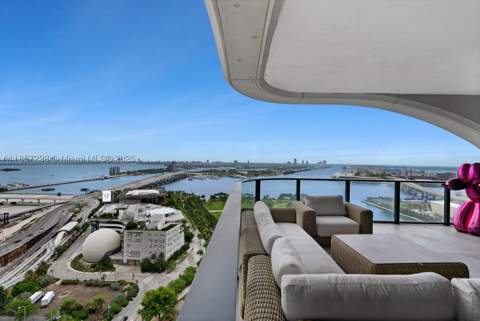1000 Biscayne Blvd 2402, Miami FL - photo 16 of 43