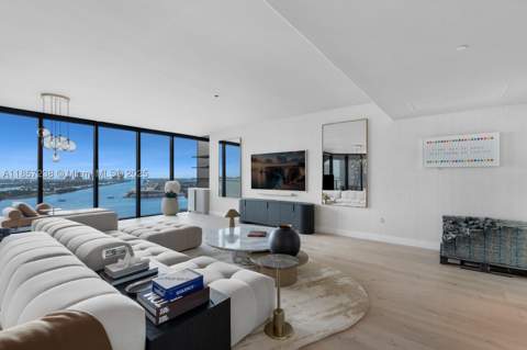 1000 Biscayne Blvd 2402, Miami FL - photo 8 of 43