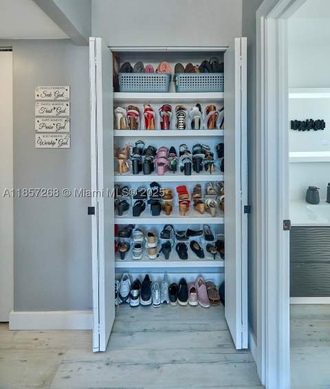 3545 NE 166th St 510, North Miami Beach FL - photo 23 of 44