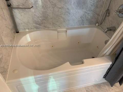 31 SE 5th St 2603, Miami FL - photo 14 of 42