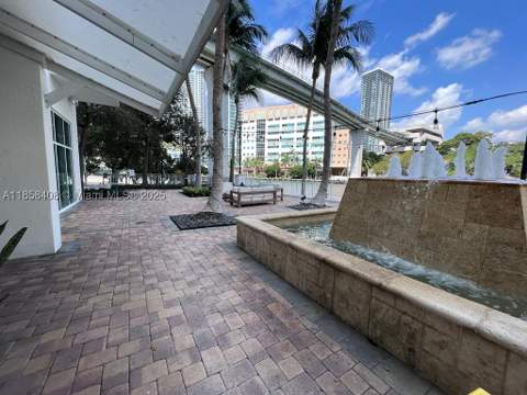 31 SE 5th St 2603, Miami FL - photo 18 of 42