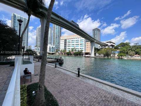 31 SE 5th St 2603, Miami FL - photo 22 of 42