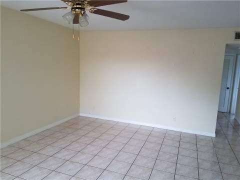2521 SW 105th Ave, Miami FL - photo 12 of 85