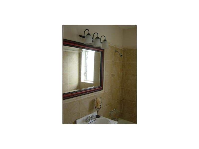 3 bedroom SingleFamilyResidence at 2521 SW 105th Ave, Laro Sub, Miami — photo 3