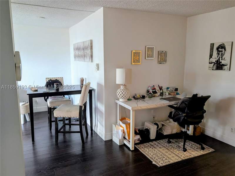 1 bedroom Condominium at 3304 Virginia St 4A, Virginia Oaks Condo, Miami — photo 4