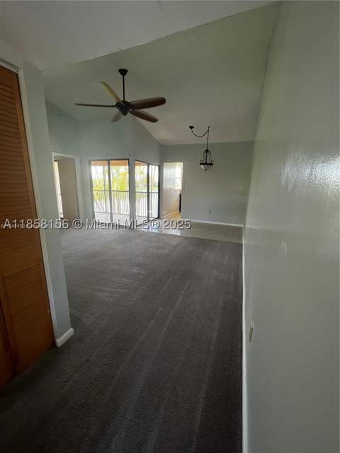 889 Hamilton Dr 889I, Homestead FL - photo 12 of 15