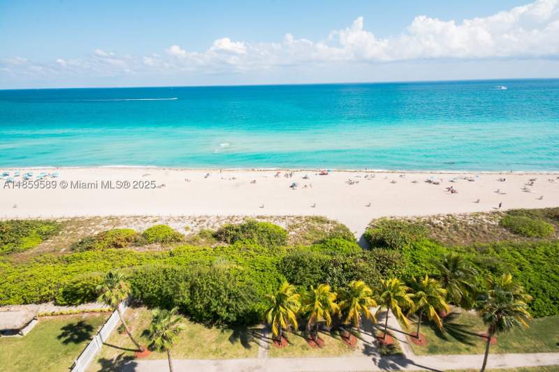 1 bedroom Condominium at 5601 Collins Ave 1204, The Pavilion Condo, Miami Beach — photo 5