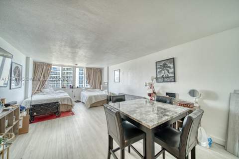 19201 Collins Ave 822, Sunny Isles Beach FL - photo 12 of 18