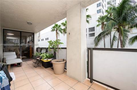 1621 Collins Ave 302, Miami Beach FL - photo 11 of 30