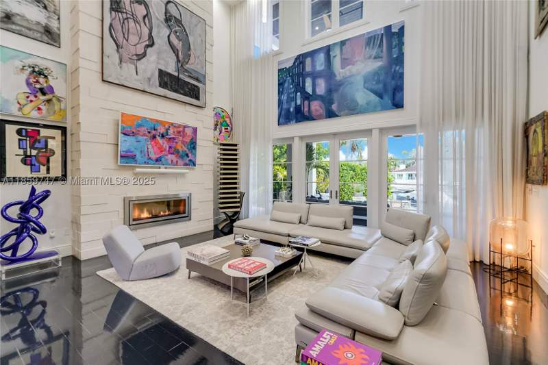 6 bedroom SingleFamilyResidence at 701 Bella Vista Ave, Coral Bay Sec D, Coral Gables — photo 5