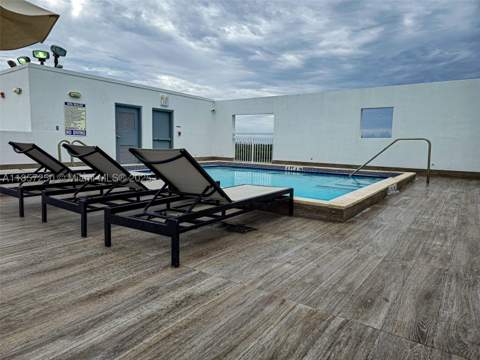 2740 SW 28th Ter 603, Miami FL - photo 20 of 21