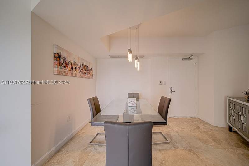 2 bedroom Condominium at 19900 E Country Club Dr 308, Turnberry Village So Towe, Aventura — photo 4