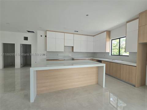 28361 SW 172nd Ct, Miami FL - photo 12 of 42