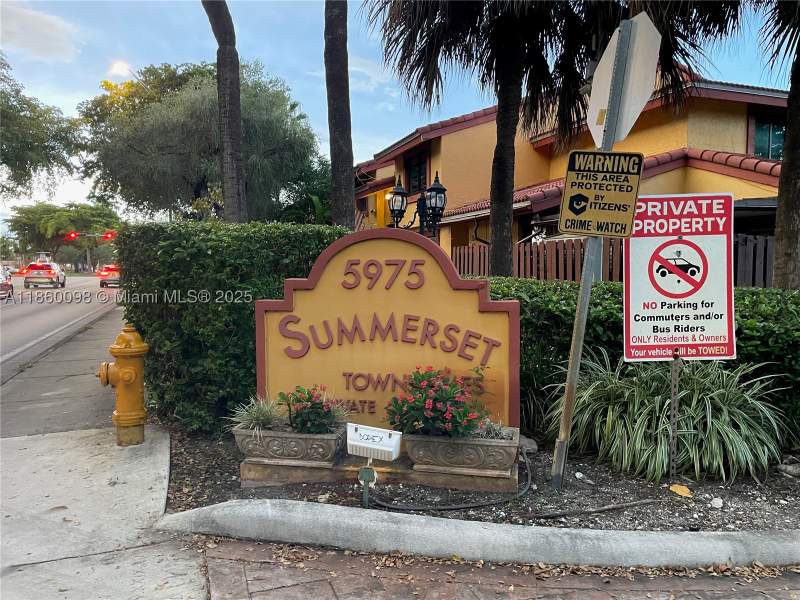 2 bedroom Condominium at 5975 SW 137th Ave 702, Summerset Condo Ph I, Miami — photo 2