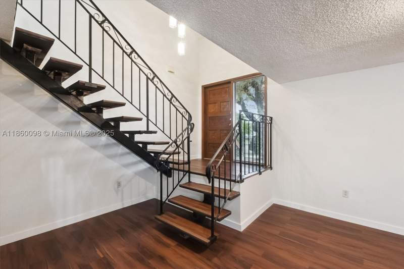 2 bedroom Condominium at 5975 SW 137th Ave 702, Summerset Condo Ph I, Miami — photo 5