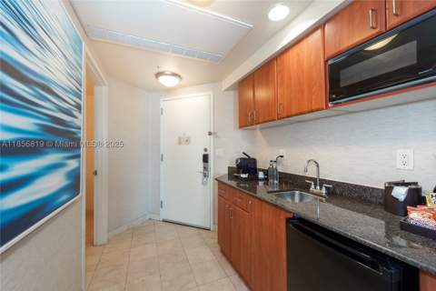 18001 Collins Ave 1214- 1215, Sunny Isles Beach FL - photo 23 of 32