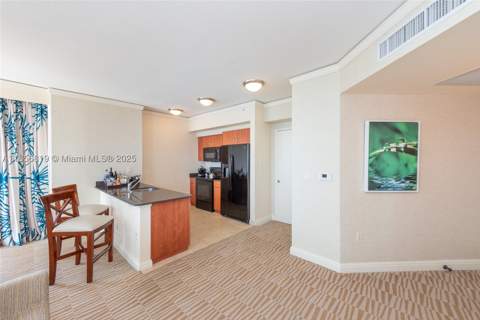 18001 Collins Ave 1214- 1215, Sunny Isles Beach FL - photo 8 of 32