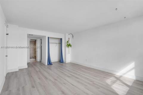 6900 Bay Dr 11F, Miami Beach FL - photo 13 of 26