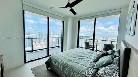 159 NE 6th St 4605, Miami FL - photo 14 of 40
