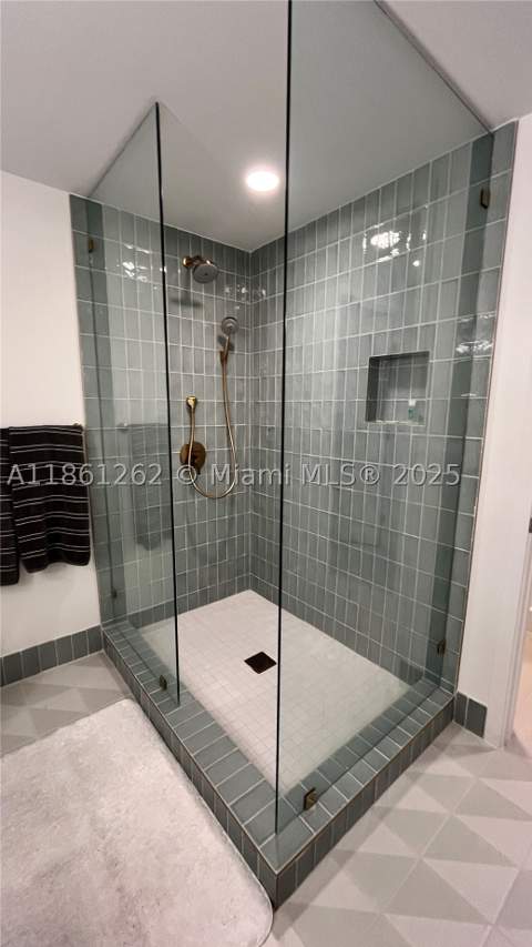 159 NE 6th St 4605, Miami FL - photo 17 of 40
