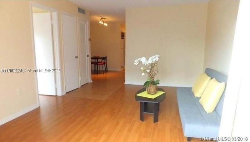 2 bedroom Condominium at 3582 NE 171st St 203, Michelle Condo, North Miami Beach — photo 2