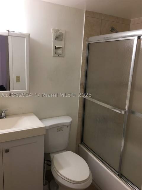 3582 NE 171st St 203, North Miami Beach FL - photo 9 of 13