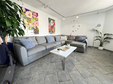 2750 NE 183rd St 2707, Aventura FL - photo 13 of 31