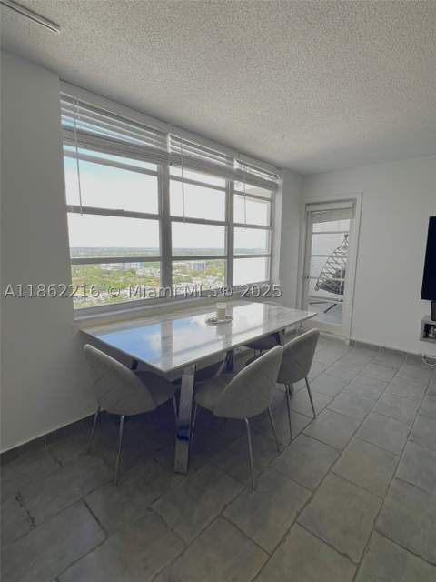 2750 NE 183rd St 2707, Aventura FL - photo 15 of 31