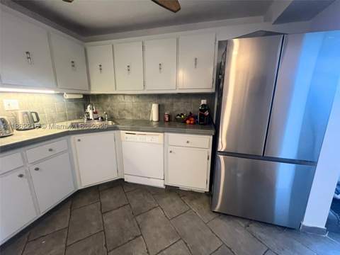 2750 NE 183rd St 2707, Aventura FL - photo 22 of 31