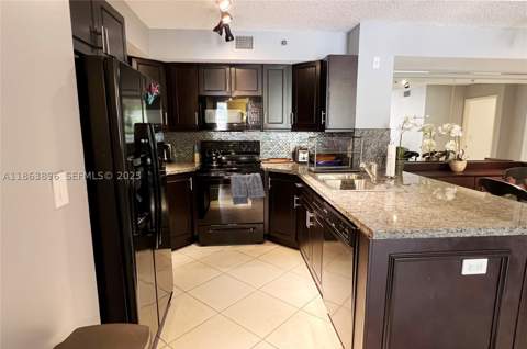 19555 E Country Club Dr 8305, Aventura FL - photo 17 of 31