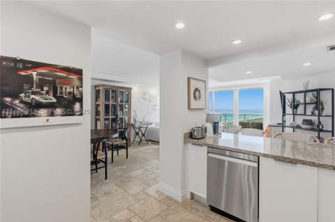 100 Bayview Dr 1924, Sunny Isles Beach FL - photo 16 of 37