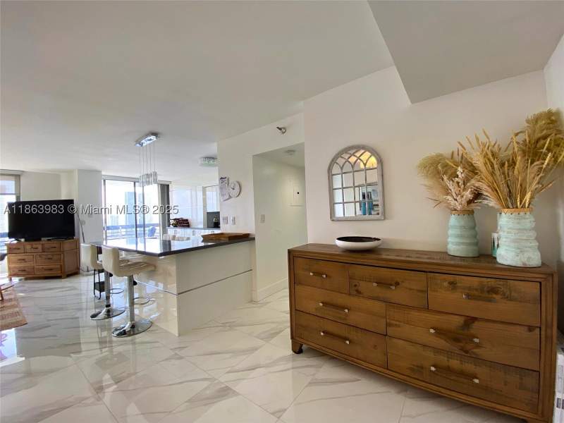 2 bedroom Condominium at 3530 Mystic Pointe Dr 3014, Mystic Pointe Tower 500 C, Aventura — photo 2