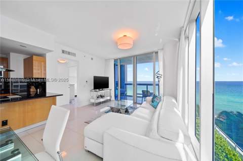 6899 Collins Ave 808, Miami Beach FL - photo 9 of 31